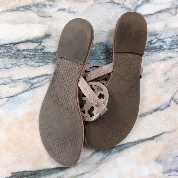 💔SOLD💔 Tory Burch Miller sandal light brown - Picture 5 of 13